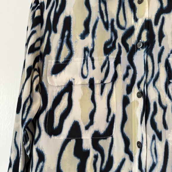 Equipment Silk Button Down Marshmallow Abstract Leopard Print Button-Up Shirt - Picture 4 of 9